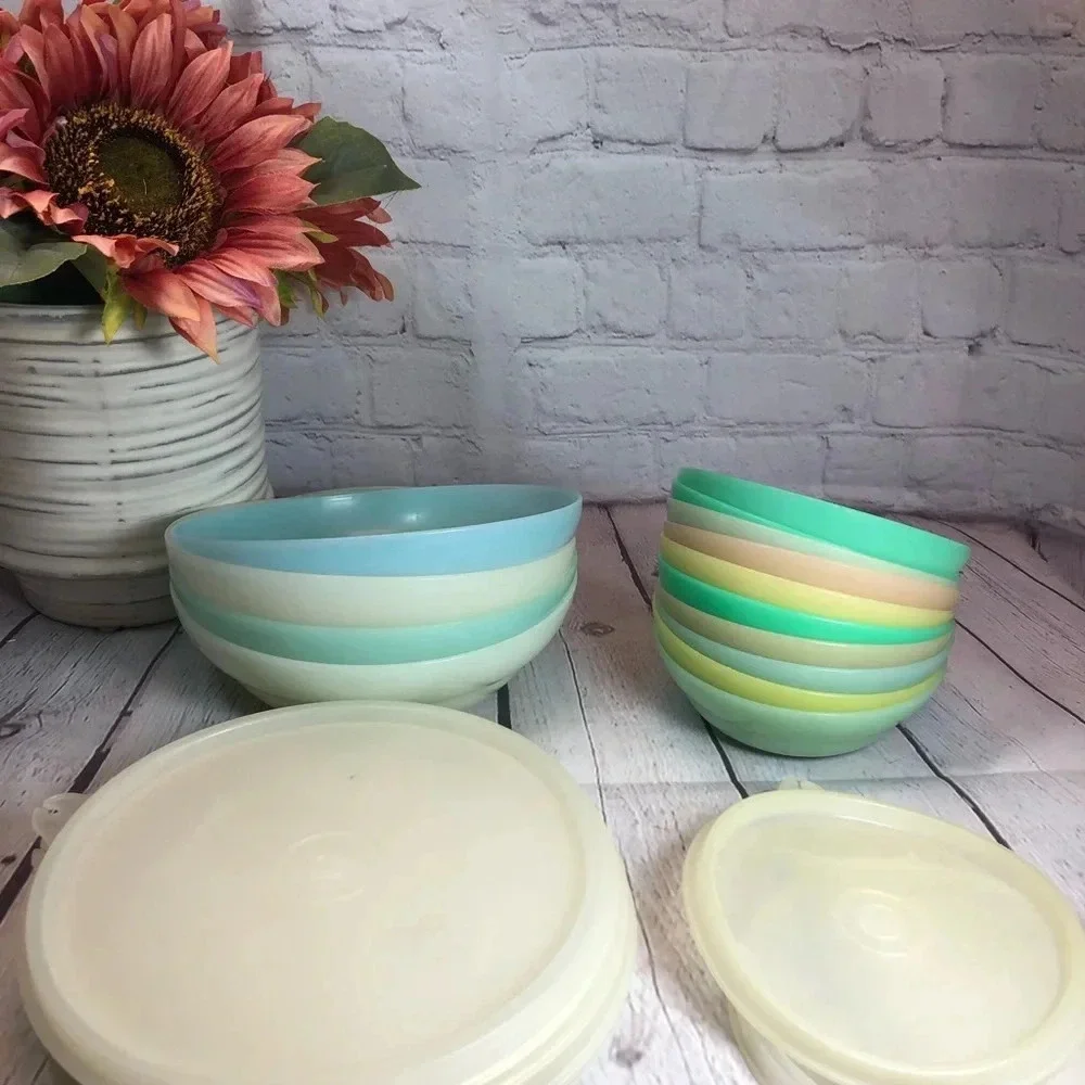 Vintage  sauce dishes- cereal bowls///////seals NOT included